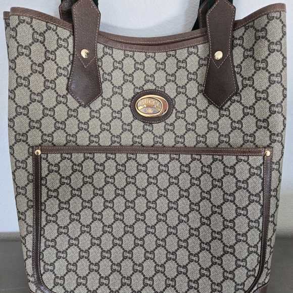 Gucci Beige and Brown Signature Tote - Picture 1 of 4